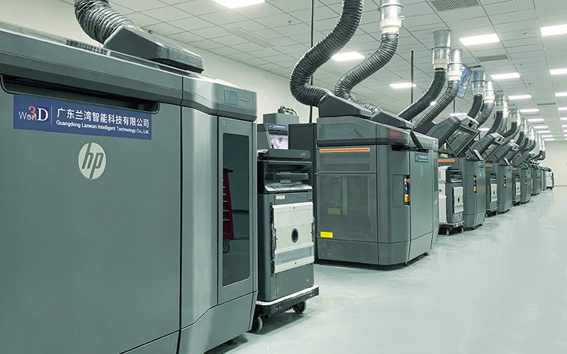HP Multi Jet Fusion printers and processing stations at our manufacturing partner's digital manufacturing center